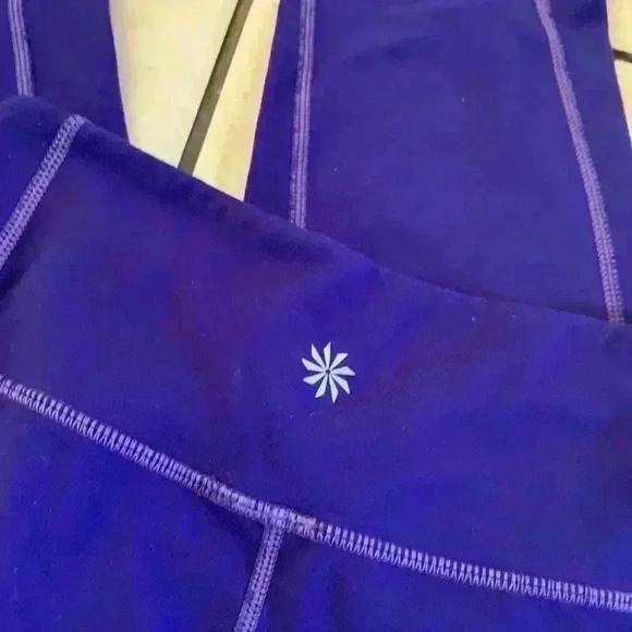 Athleta - Picture 3 of 3